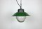 Lámpara colgante industrial de hierro fundido y esmalte verde, años 60, Imagen 2