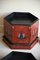 Orientalische Stapelbox mit rotem Lack 16
