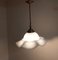 Lampada da soffitto con montatura in ottone e paralume in vetro bianco ondulato, Germania, inizio XX secolo, Immagine 6