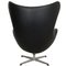 Chaise Egg en Cuir Noir par Arne Jacobsen pour Fritz Hansen, 1960s 6