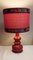 Deutsche Tischlampe mit rot gemustertem Keramikfuß und rotem Stoffschirm, 1970er 5