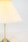 Lampada da tavolo nr. 303b in ottone di Aage Petersen per Le Klint, anni '60, Immagine 2