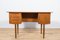 Freistehender Mid-Century Schreibtisch aus Teak, 1960er 4