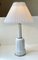 Lámparas de mesa Heiberg danesas de porcelana blanca y latón, años 30. Juego de 2, Imagen 7