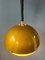 Lámpara colgante Mid-Century dorada, años 70, Imagen 4