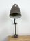 Lámpara de mesa de taller industrial marrón, años 60, Imagen 18