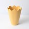 Vaso postmoderno in ceramica gialla, anni '80, Immagine 3