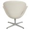 Sedia Swan in pelle bianca di Arne Jacobsen per Fritz Hansen, anni '80, Immagine 3