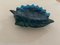 Cenicero de cerámica azul o Vide Poche en forma de concha, Francia, años 60, Imagen 6
