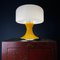 Lámpara de mesa italiana Mid-Century en amarillo, años 70, Imagen 7