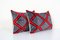 Housses de Coussin Ikat Ouzbek Rouge en Soie, Set de 2 3