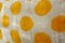 Gelber Ikat Samt Kissenbezug aus Seide, 2er Set 2