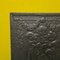 Antike französische klassische Kaminplatte aus Gusseisen mit Putten, 19. Jh. 3
