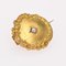 Französische Kragenbrosche mit Perlen und 18 Karat Gelbgold, 20. Jahrhundert 5