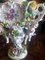Bruciaincenso di Capodimonte in porcellana policroma, vasi con fiori e putti alati, XIX secolo, set di 2, Immagine 15