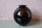 Vase Boule en Verre Noir 1