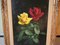 Wolfgang Grünberg, Due rose con calabrone, anni '60, olio su tela, con cornice, Immagine 3