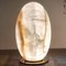 Weiße Rebirth Lichtskulptur aus Onyx von Giulia Archimede 5