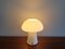 Lámpara de mesa hongo de vidrio blanco de Odreco Belysning, Dinamarca, años 80, Imagen 5