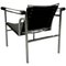 Fauteuil LC1 Mid-Century en Chrome Tubulaire et Cuir Noir par Le Corbusier 12