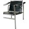 Fauteuil LC1 Mid-Century en Chrome Tubulaire et Cuir Noir par Le Corbusier 6