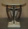 Mesa auxiliar renacentista egipcia vintage con tablero de mármol, Imagen 18