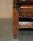 Butaca eduardiana tallada con asiento de cuero marrón teñido a mano, años 10, Imagen 9