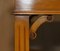 Tavolino da caffè Burr Yew Wood a due cassetti nello stile di Thomas Chippendale, Immagine 6