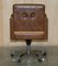 Butaca de capitán de oficina giratoria de cuero marrón con montura Heritage vintage, Imagen 17