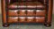 Chesterfield Club Sessel & Fußhocker Handgefärbtes Braunes Leder, 1930er, 4 . Set 7