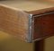Mesas de un cajón de madera maciza de Harrods Kennedy. Juego de 2, Imagen 20