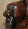 Conjunto de sillón Chesterfield de cuero marrón tallado a mano, década de 1880. Juego de 4, Imagen 8