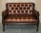 Divano Chesterfield in pelle marrone intagliato a mano, fine XIX secolo, set di 4, Immagine 4