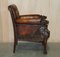 Conjunto de sillón Chesterfield de cuero marrón tallado a mano, década de 1880. Juego de 4, Imagen 19
