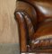 Canapé Chesterfield Victorien en Cuir Marron de Howard & Sons 7