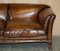 Canapé Chesterfield Victorien en Cuir Marron de Howard & Sons 4