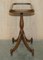Tables à Vin Near Antique Regency 1810 Needlework Side End Lamp, Set de 2 10