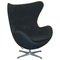 Silla Egg vintage de tela negra y gris de Fritz Hansen, 1996, Imagen 1