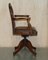 Antiker George Hepple White Wheatgrass Captains Chair aus Braunem Leder, 1880 16