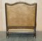 Großer italienischer Vintage Thron Sessel & Fußhocker aus braunem Leder & vergoldetem Holz, 2er Set 16