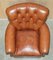 Poltrona Chesterfield in pelle marrone con poggiapiedi, set di 2, Immagine 13