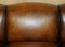 Sofá grande con brazos en forma de desplazamiento de cuero marrón de George Smith para Howard & Sons, Imagen 9