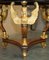 Mesa auxiliar de centro Sphinx de mármol y madera dorada del renacimiento egipcio vintage, Imagen 7