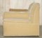 Bolster Chesterfield Sofa aus Mohair Samt von George Smith 16