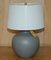 Lampade da tavolo a forma di vaso grigio in ceramica di Ralph Lauren, Immagine 3