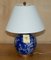 Lámpara china de porcelana en blanco y azul cobalto de Ralph Lauren, Imagen 13