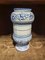 Modell La Gioconda Albarello oder Borax Behälter aus dem 17. Jh. aus blauer und weißer Keramik von Deruta 4