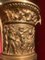 Jarrones Luis XVI Ormolu franceses, siglo XVIII, con asas y Putto en relieve sobre bases de mármol belga negro. Juego de 2, Imagen 13