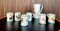 Servicio de té con jarra y tazas italianas de cerámica con motivos de imagen rural pintados a mano de Andrea Darienzo para Vietri, años 50. Juego de 7, Imagen 4