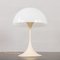 Lámpara de mesa Panthella de acrílico de Verner Panton para Louis Poulsen, Dinamarca, años 70, Imagen 3